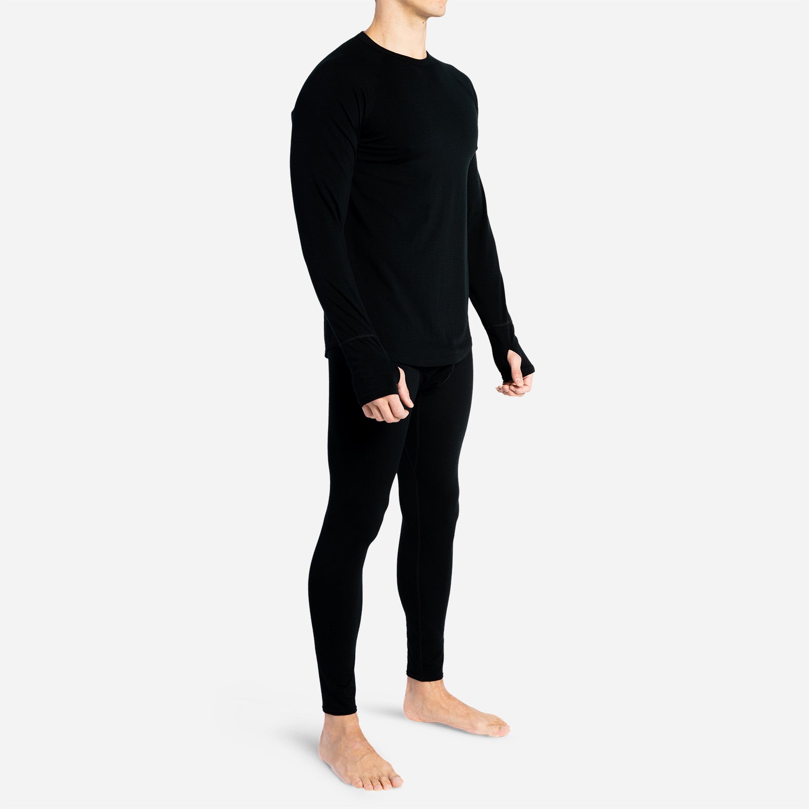 MERINO CREW NECK: BLACK