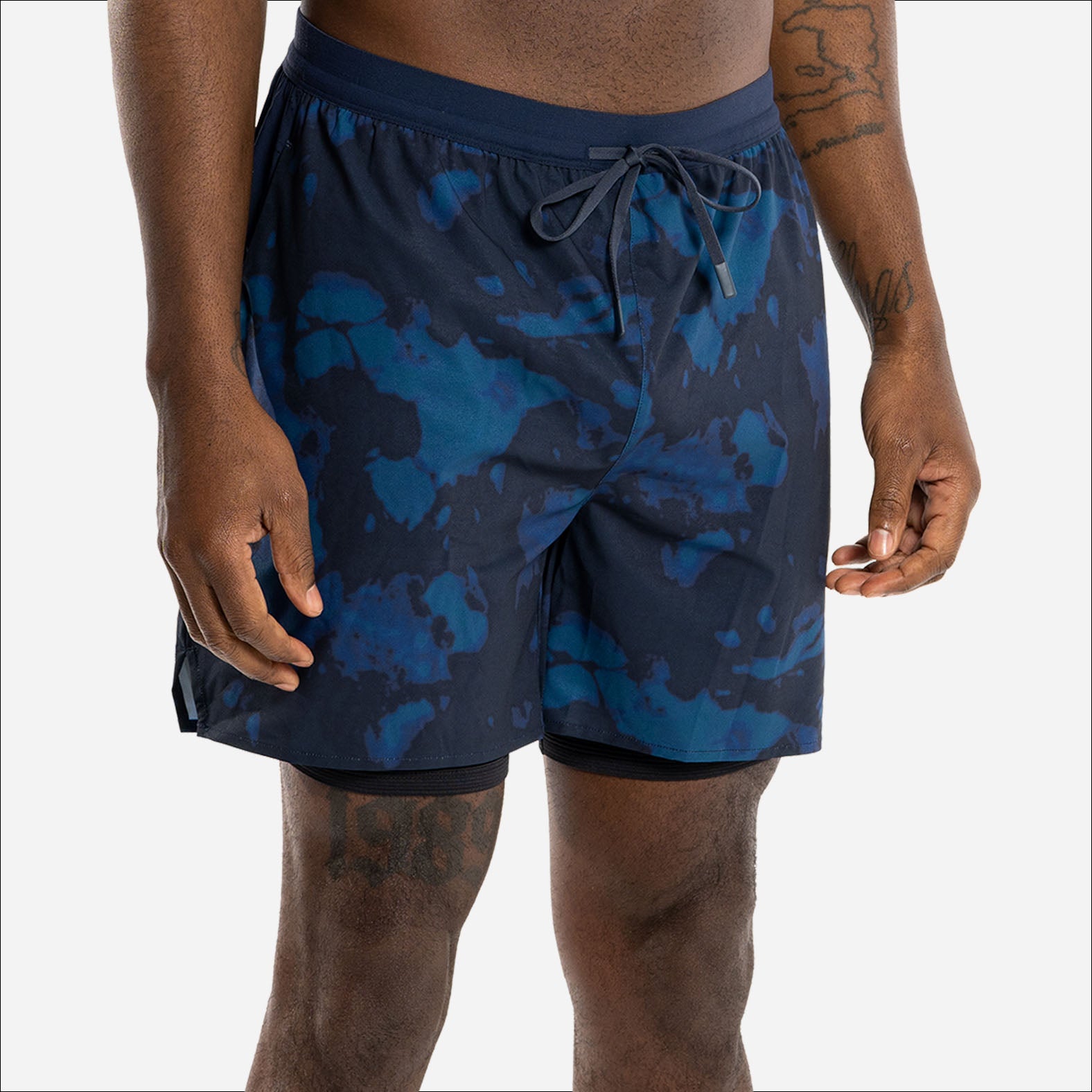 RUNNER'S HIGH 2N1 SHORT: WASHED OUT NAVY