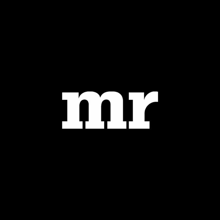 MR