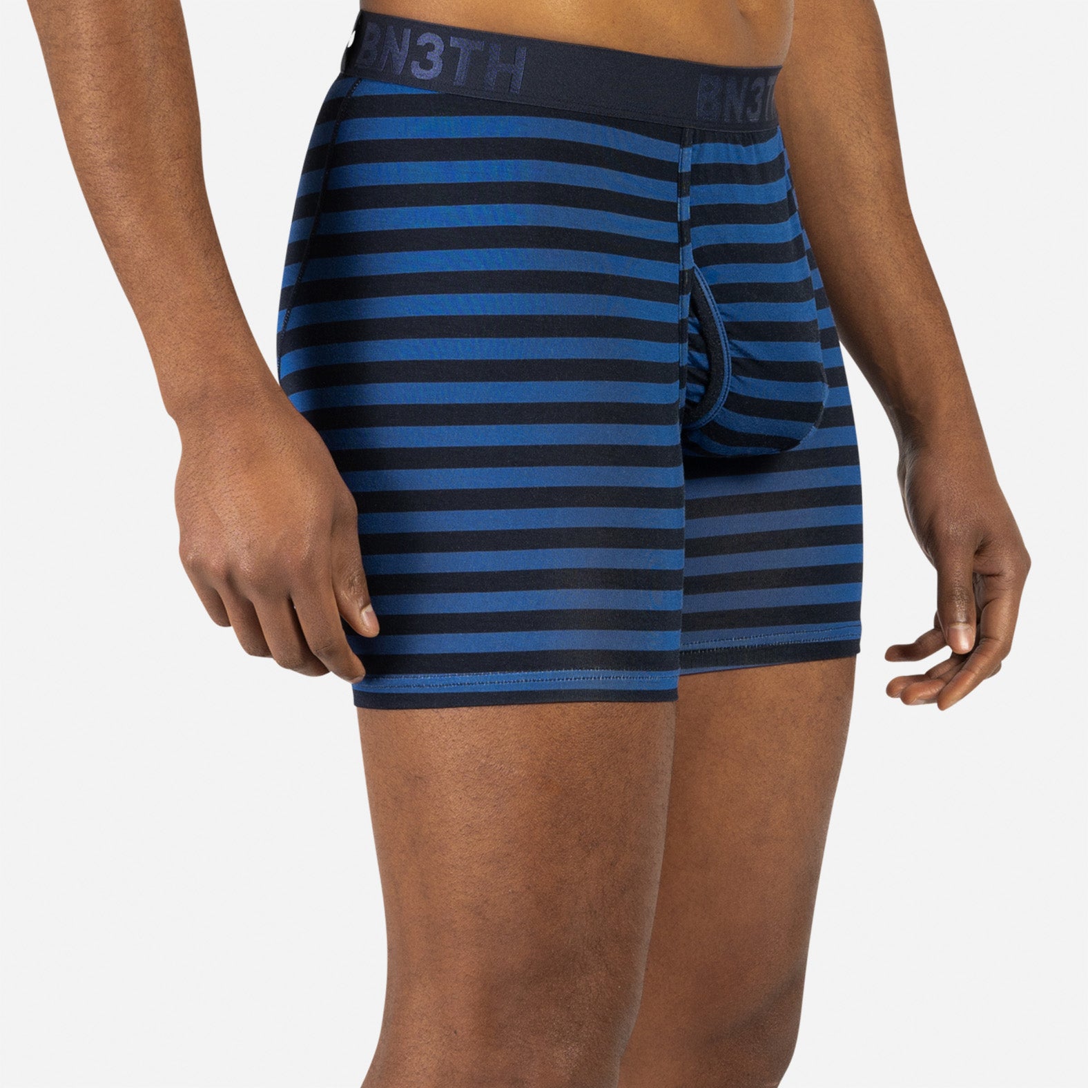 CLASSIC BOXER BRIEF WITH FLY: NAVY/TRADITIONAL STRIPE QUARTZ 2 PACK
